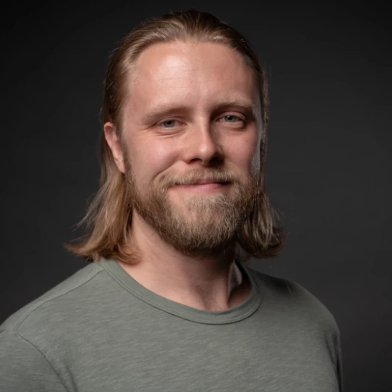 Alex McLeod