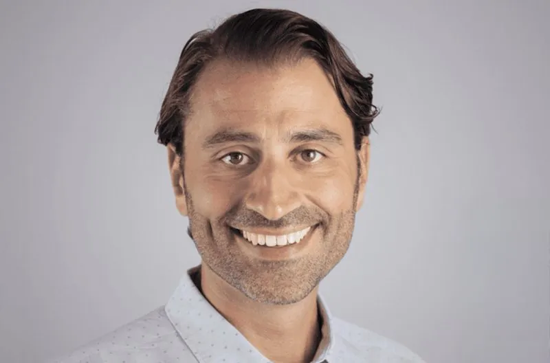 Dennis Pilarinos